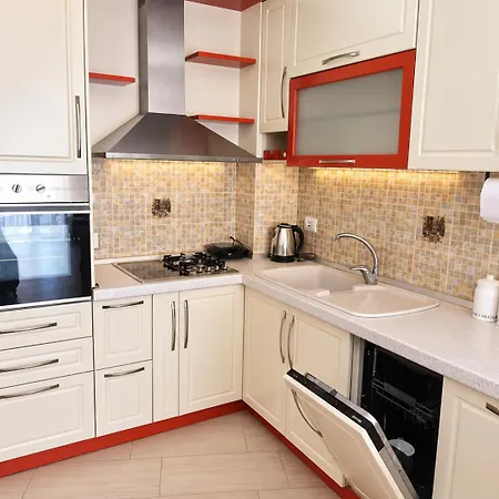 Studio, 3 Min To Skanderbeg Tirana