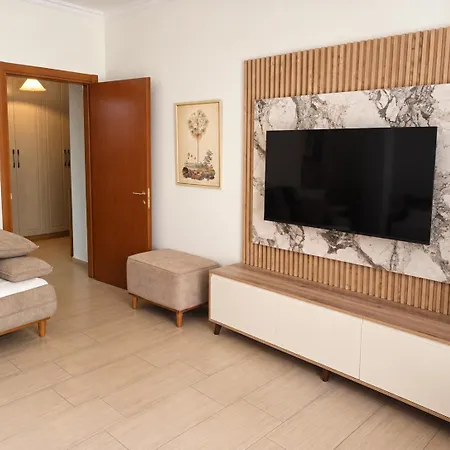 Studio, 3 Min To Skanderbeg Tirana